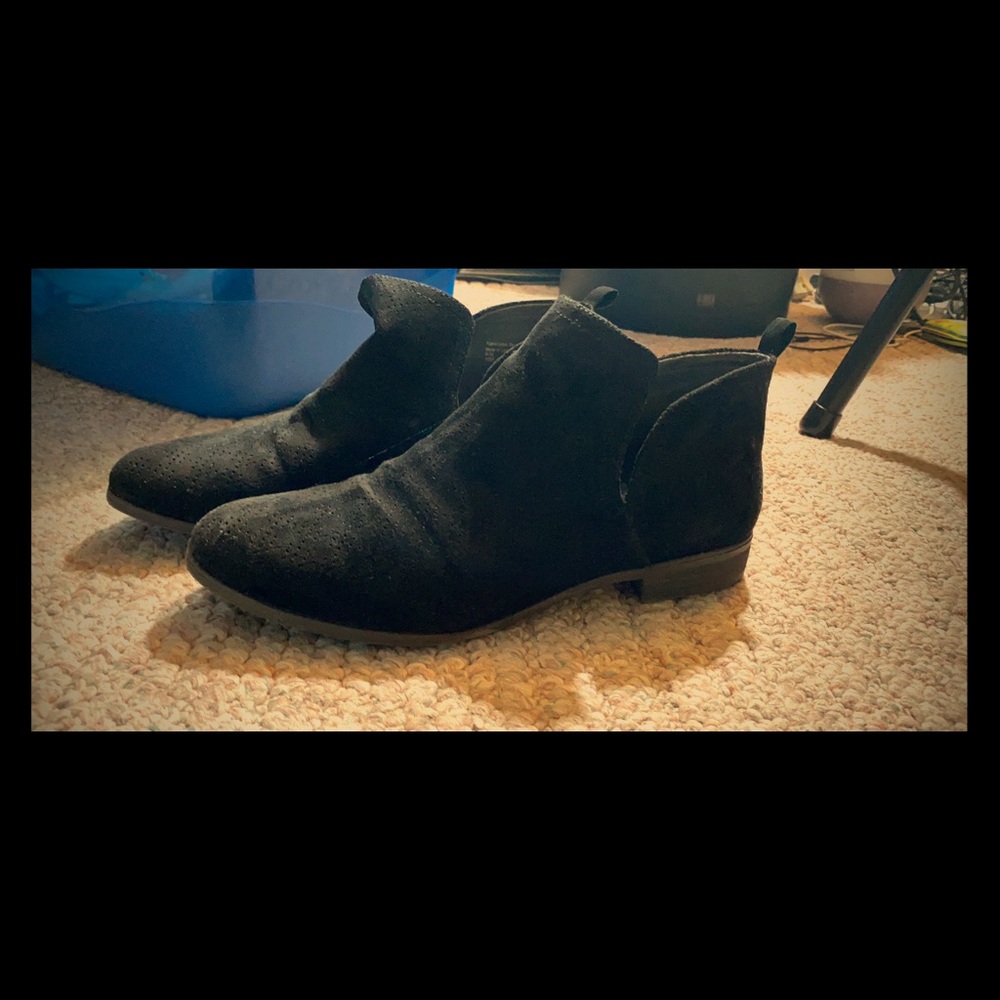 Ankle boots